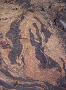 Tämä kuva kalliosta on kuva luomiskertomuksestamme.